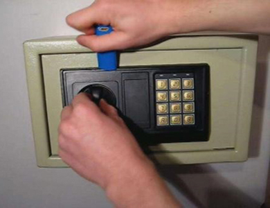 成都市24小时上门开锁公司